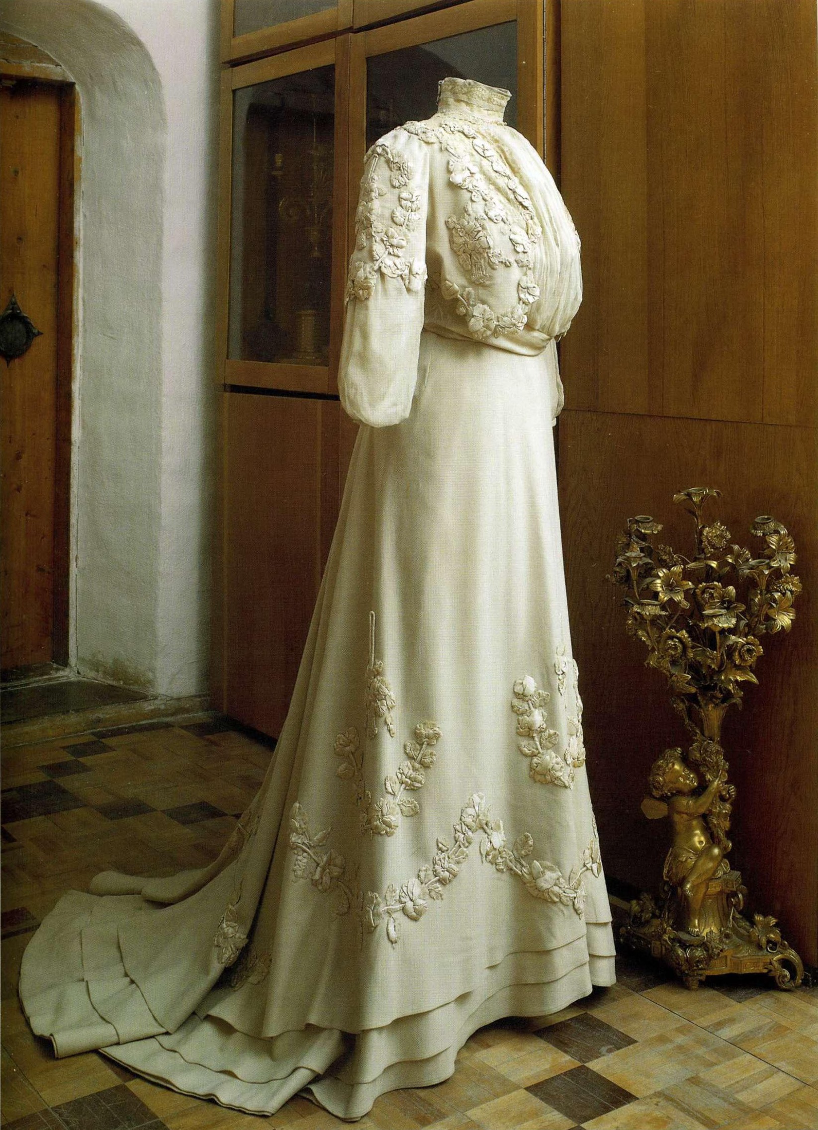 Платье мастерской Надежды Петровны Ламановой