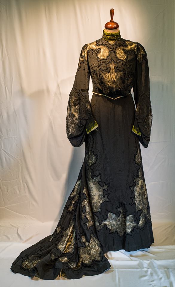 Платье из коллекции Марии Георгиевны принадлежало Лотаревой