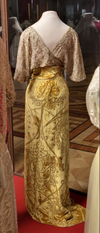 Платье вечернее Веры Карахан от Дусе