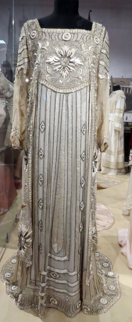 Платье из Константинополя
