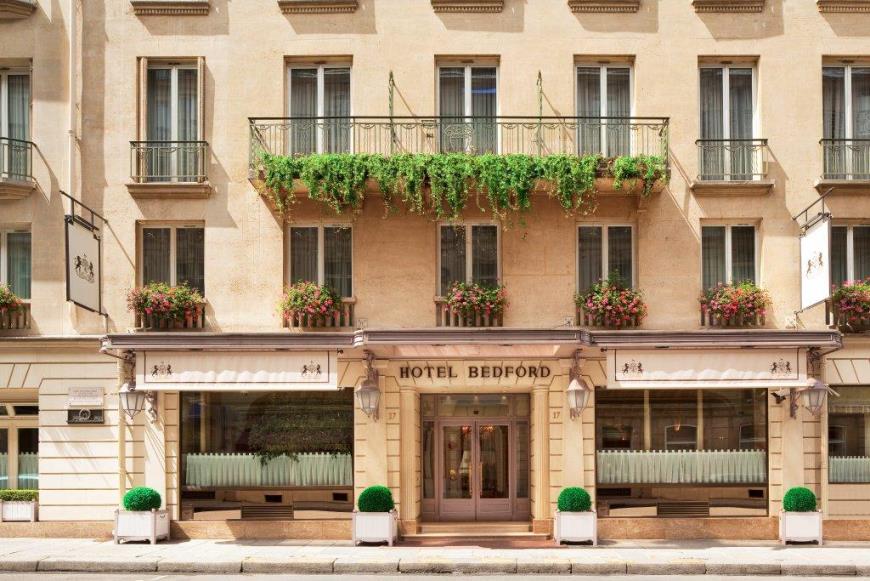 Здание отеля Bedfort в Париже